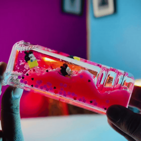 Floating Desk Decor with Pen Stand – Pink Water Edition