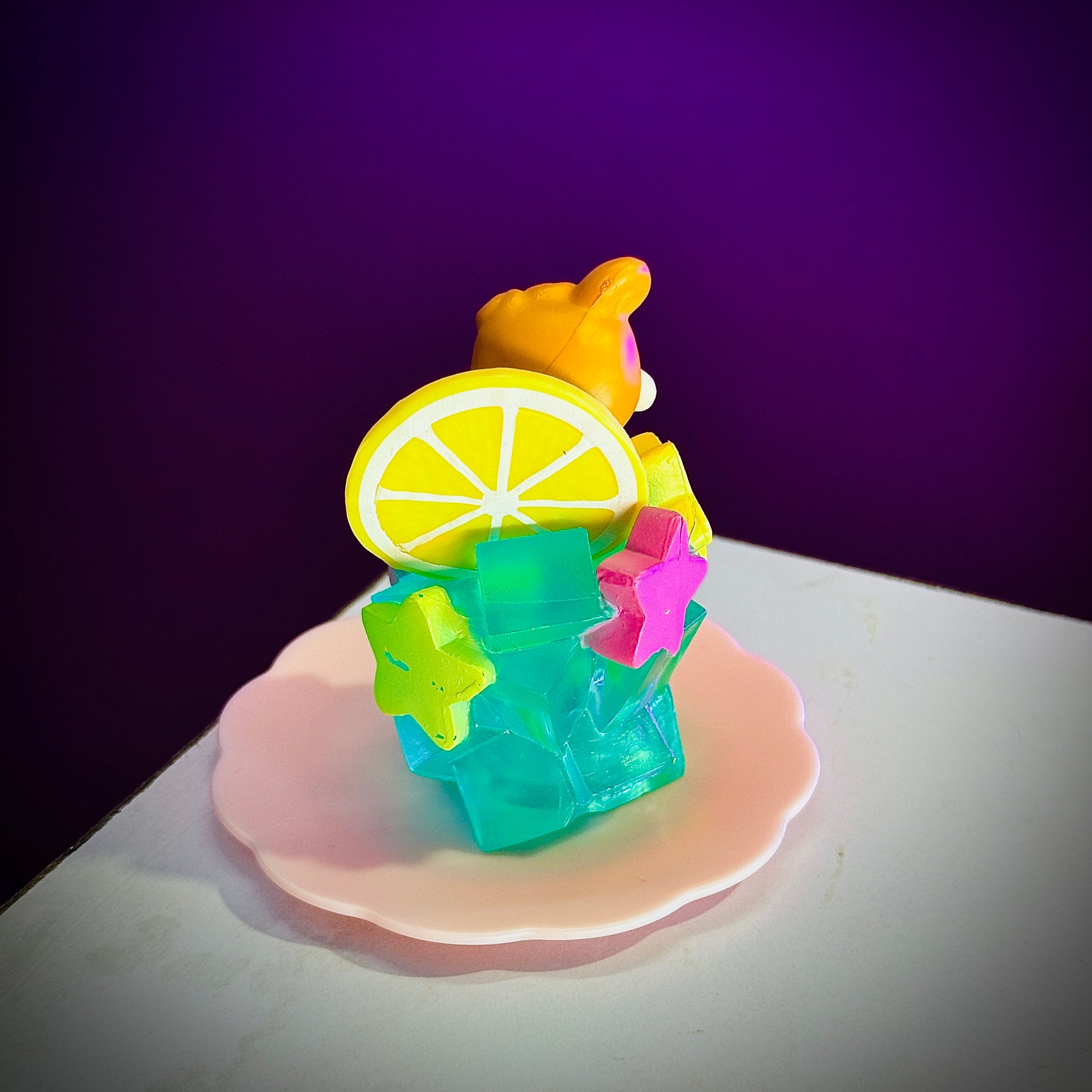  Cute Himawari anime figure with lemon and star decor