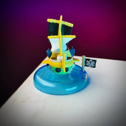 heart pirates polar tang model toy by jhamundaverse