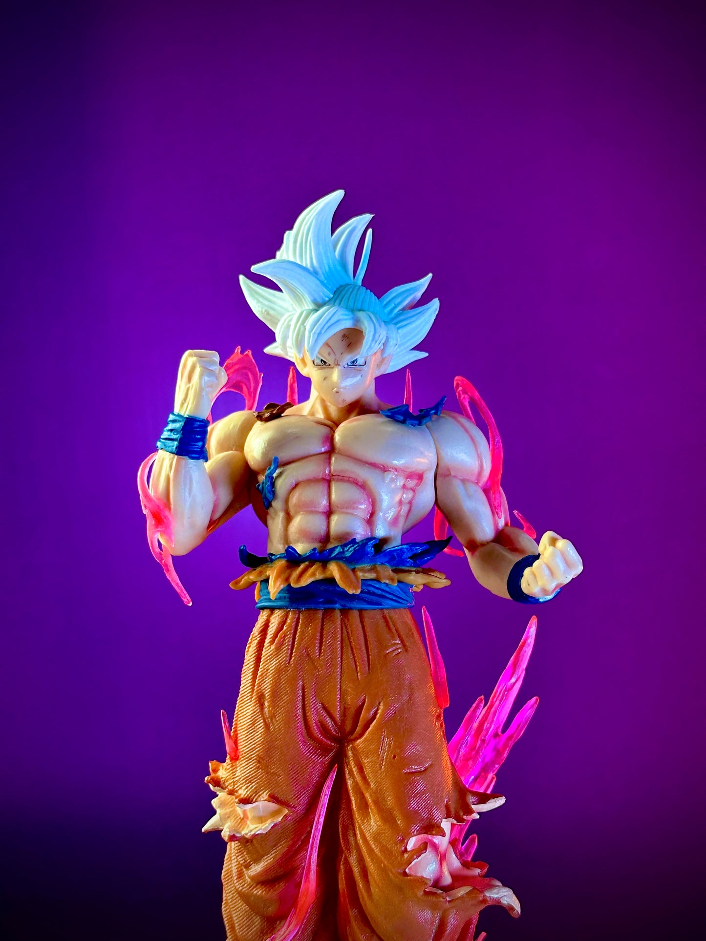 Goku Ultra Instinct Action Figure (22cm) — With Base