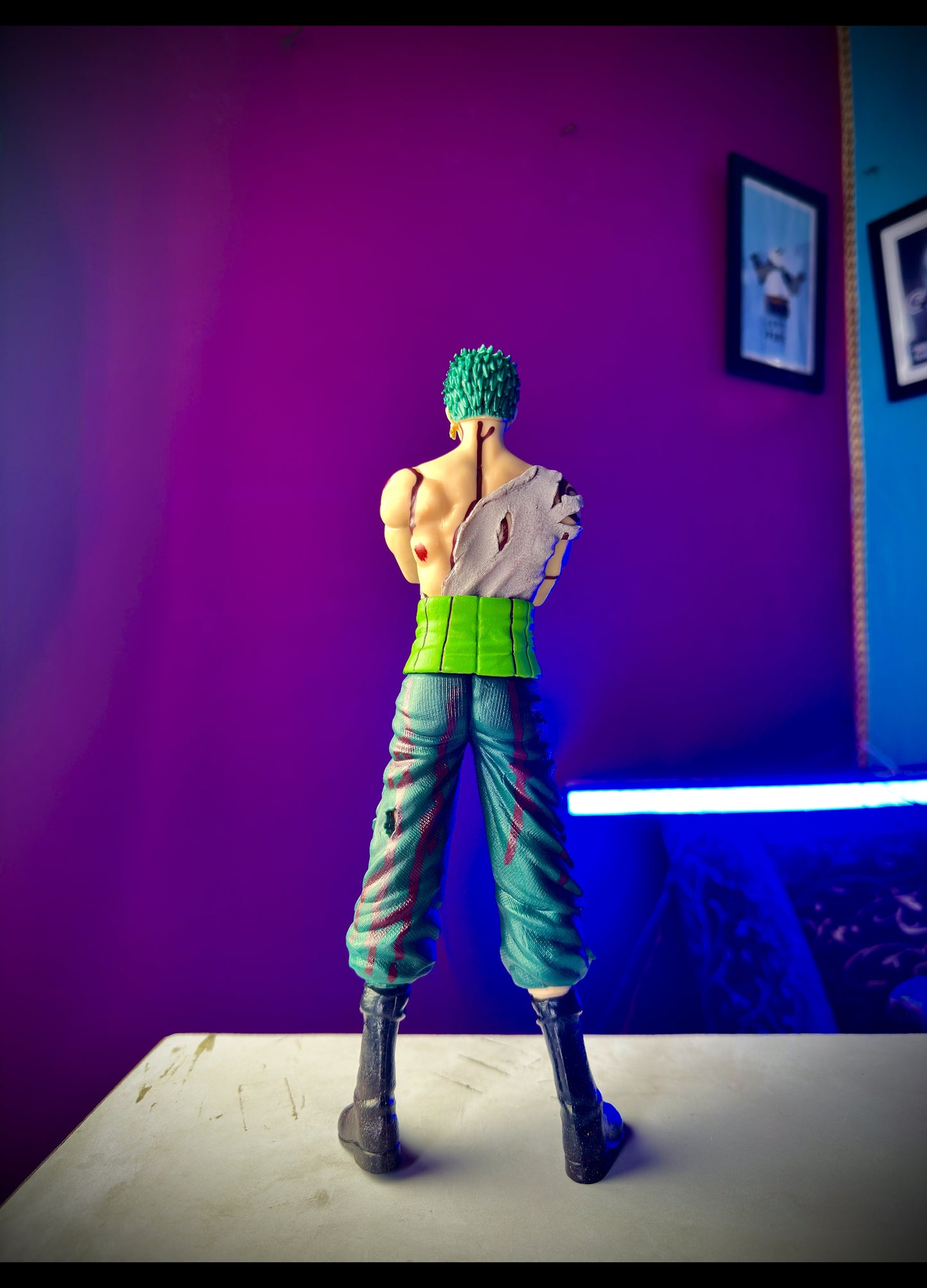 Battle damaged Roronoa Zoro collectible anime action figure