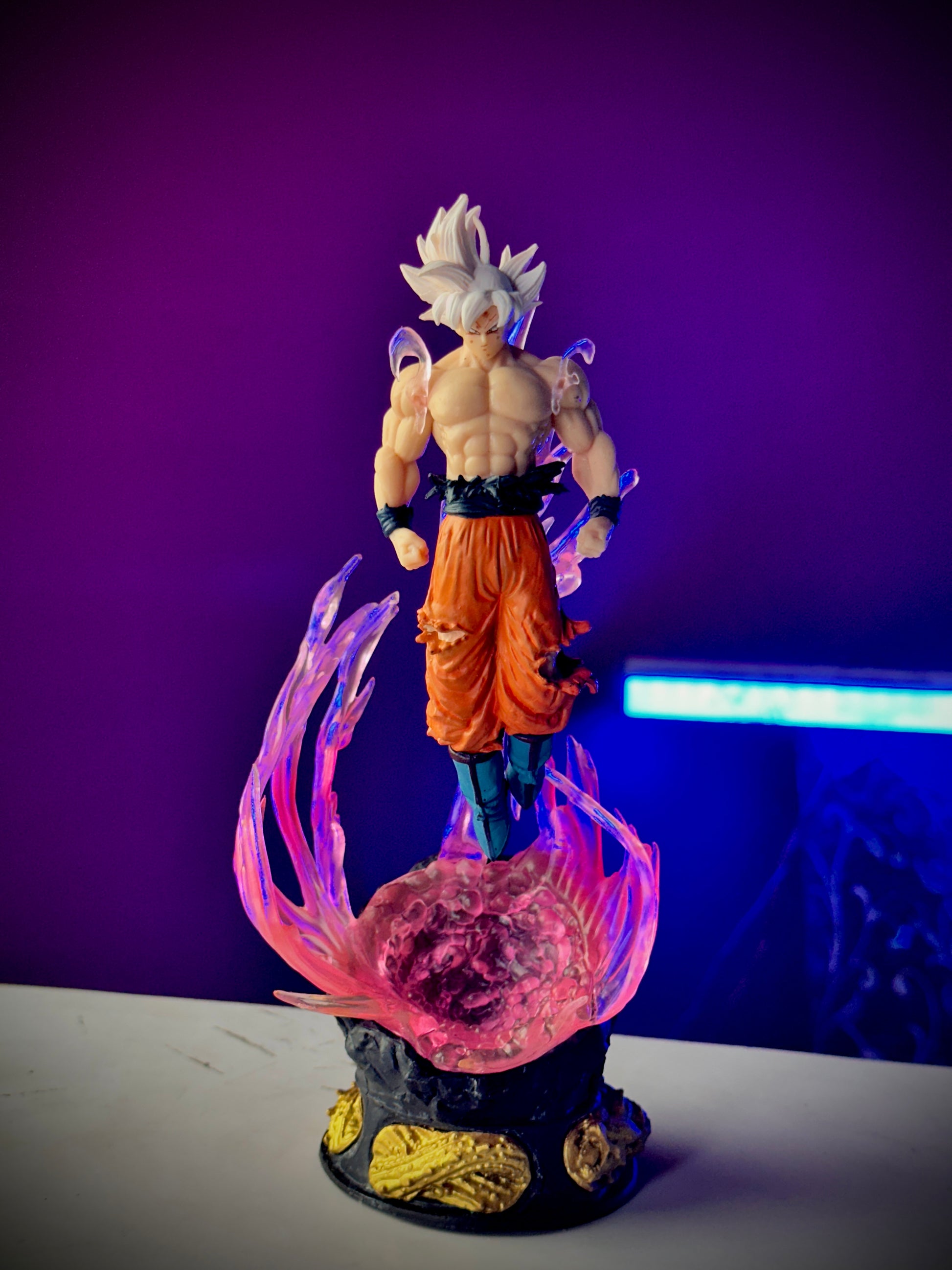 Dragon Ball Ultra Instinct Goku glowing collectible statue