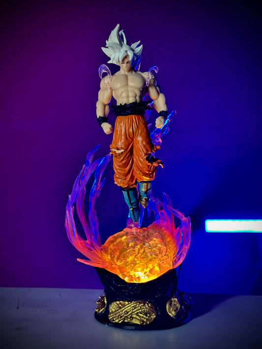 Ultra Instinct Goku 24CM LED lamp anime figure