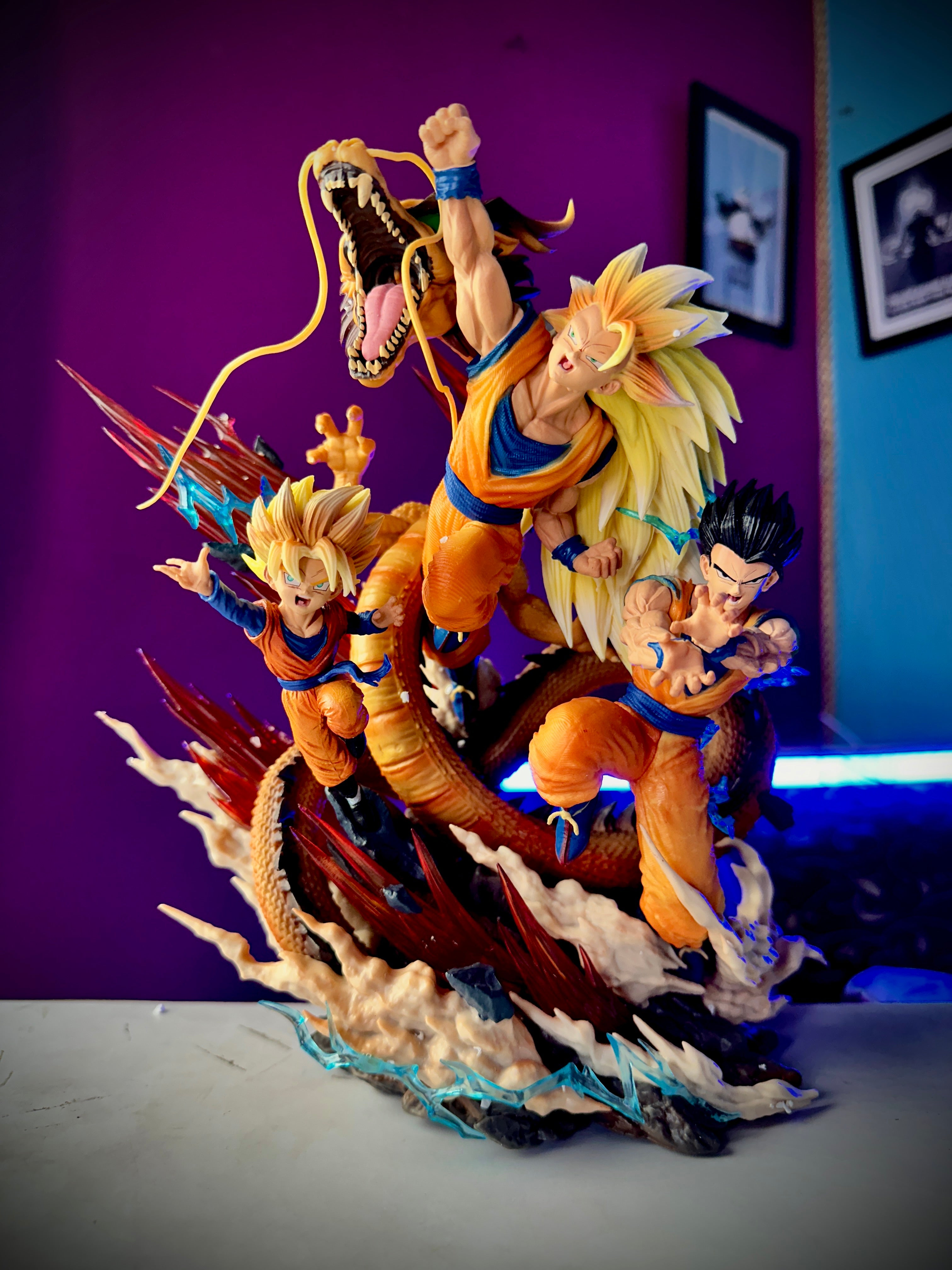 Dragon Ball Z Super Saiyan 3 Goku Gohan Goten Shenron anime statue