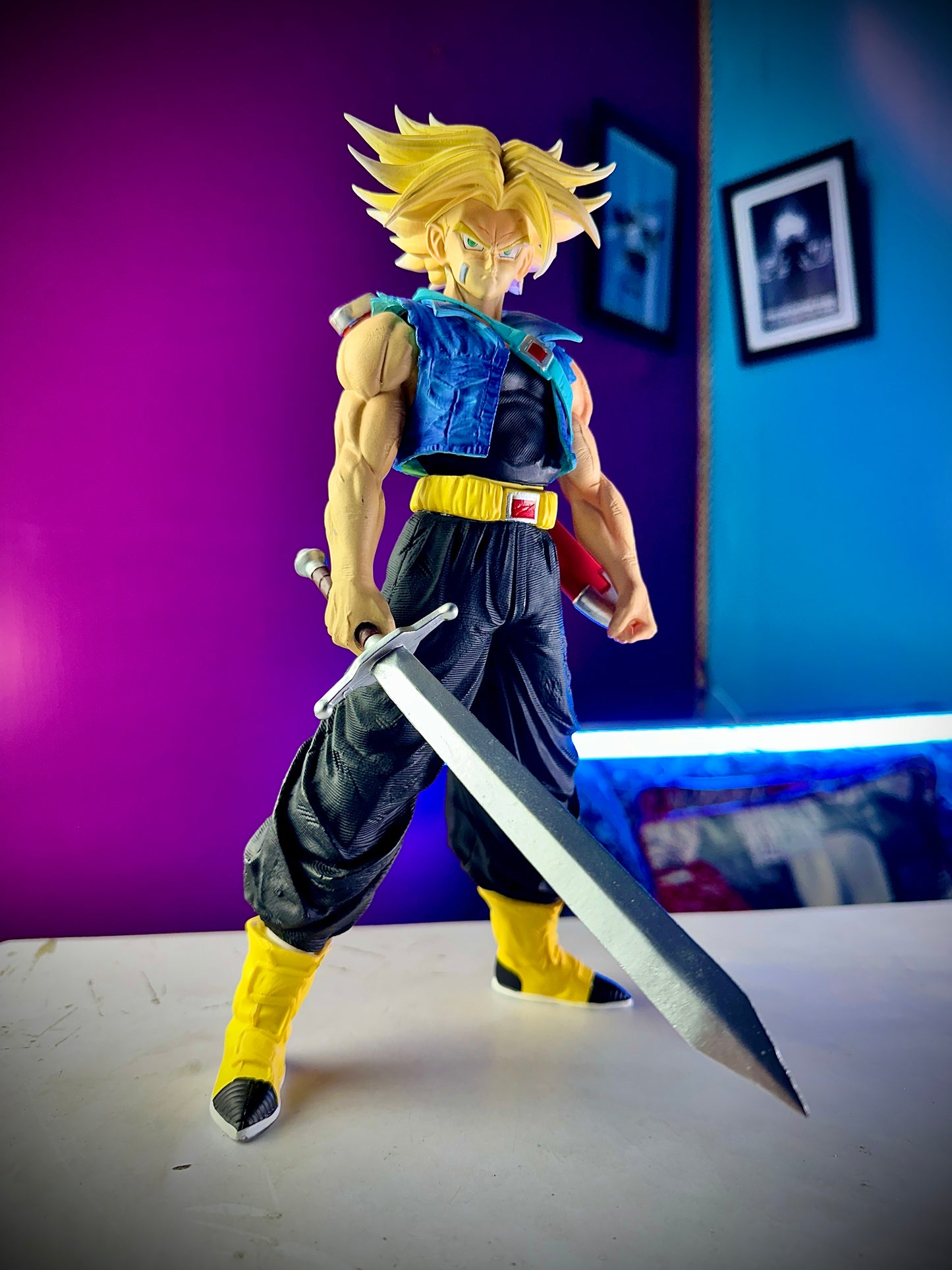 Dragon Ball Z Future Trunks collectible statue with interchangeable heads