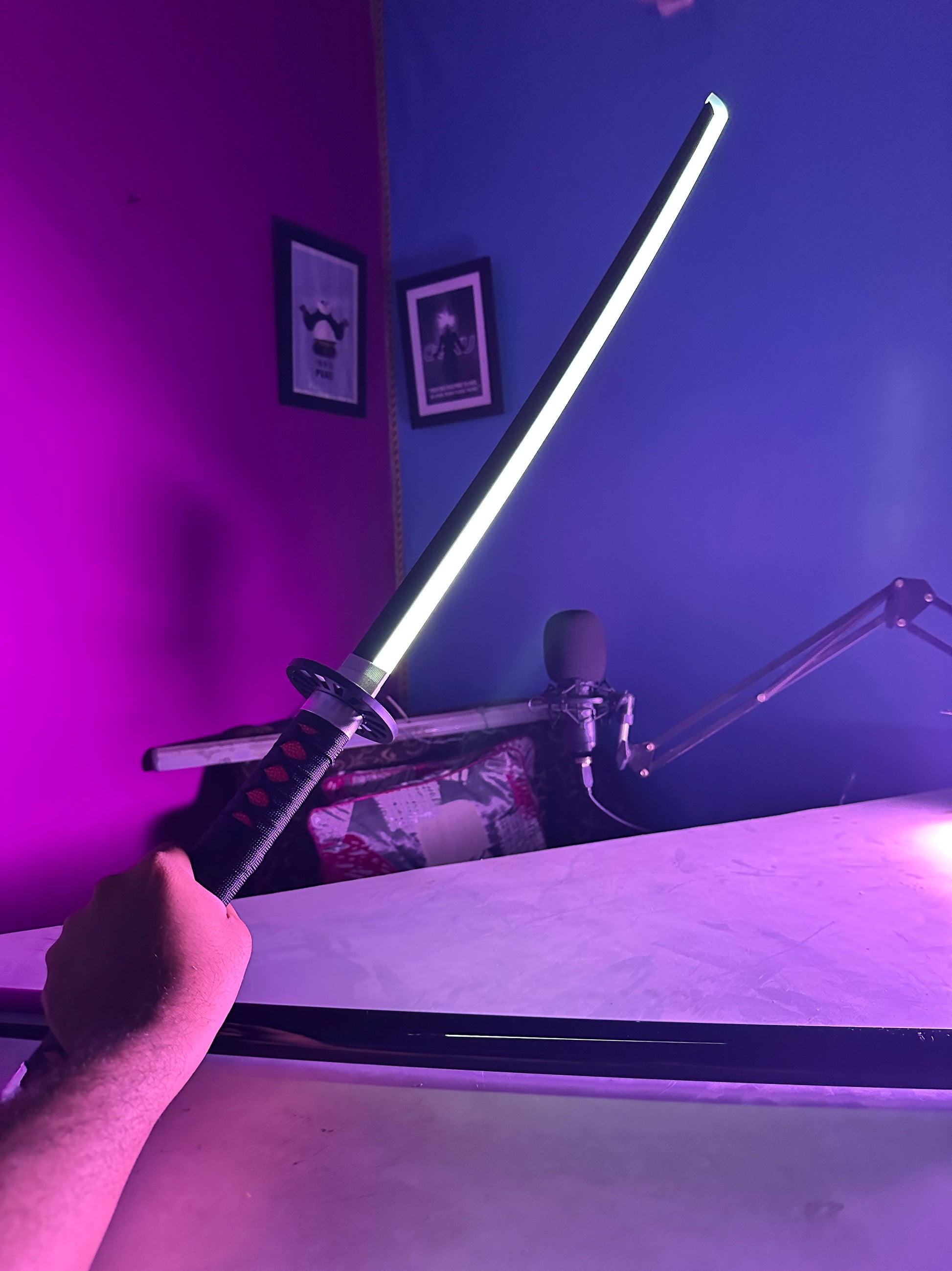 104CM Tanjiro LED Katana Sword | Demon Slayer Cosplay
