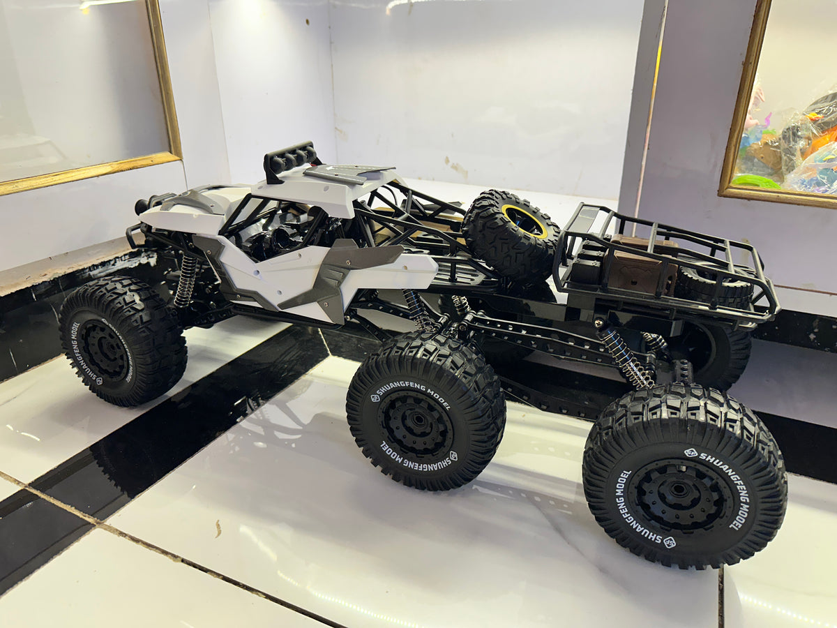  MOKA Rock Crawler 6 wheel drive RC car with rugged tyres and remote control for off-road driving
