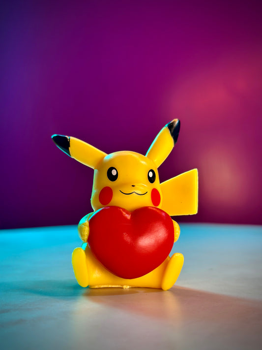 ✨ Pikachu with Heart Miniature