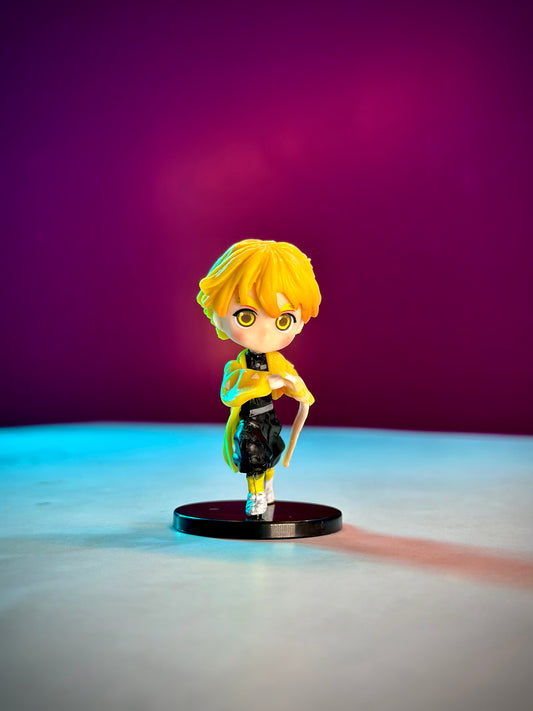 Zenitsu Standing – (6cm)